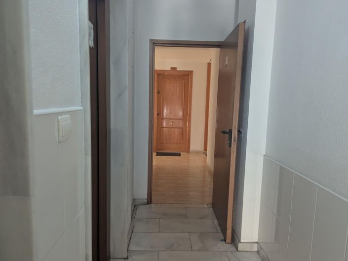 Image No.18-2 Bed Apartment for sale
