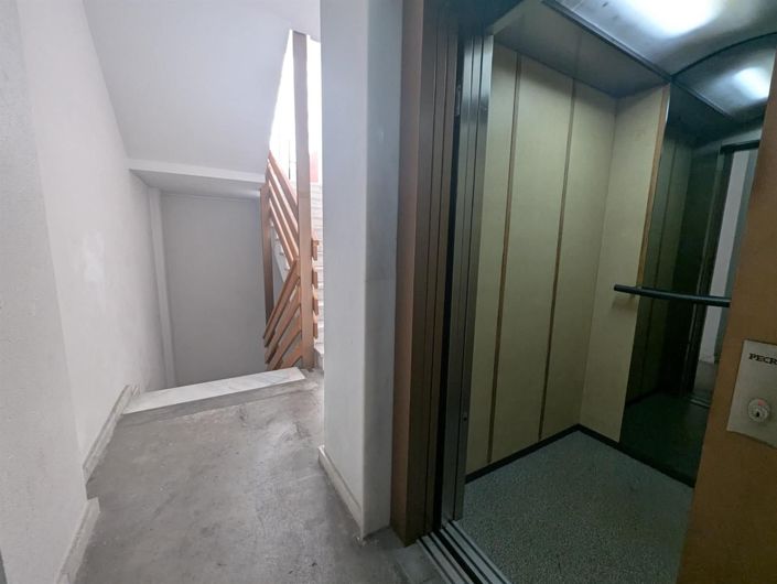 Image No.19-2 Bed Apartment for sale