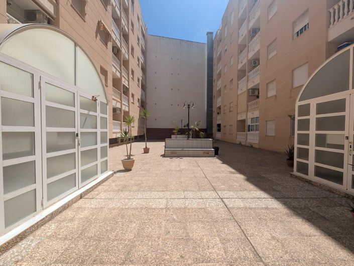 Image No.22-2 Bed Apartment for sale