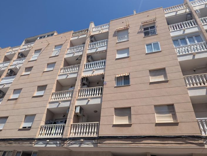 Image No.26-2 Bed Apartment for sale