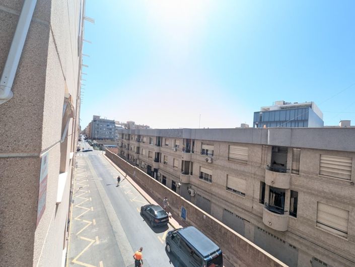 Image No.28-2 Bed Apartment for sale