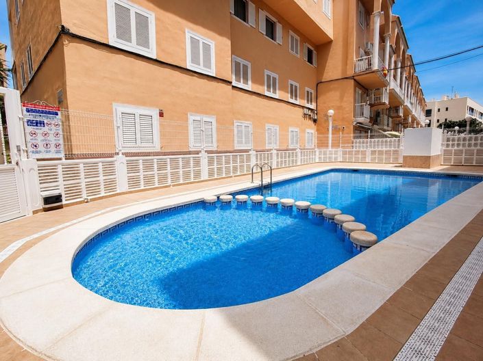 Image No.17-1 Bed Apartment for sale