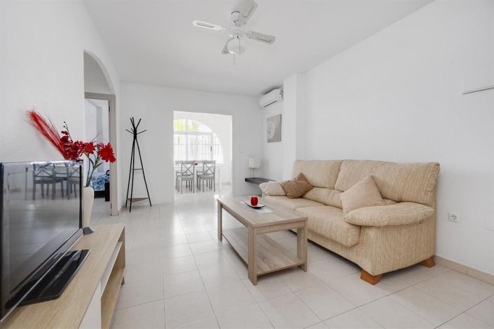 Image No.6-2 Bed Bungalow for sale