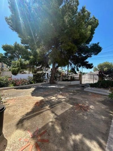 Image No.9-3 Bed Villa for sale
