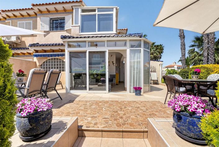 Image No.24-3 Bed House for sale
