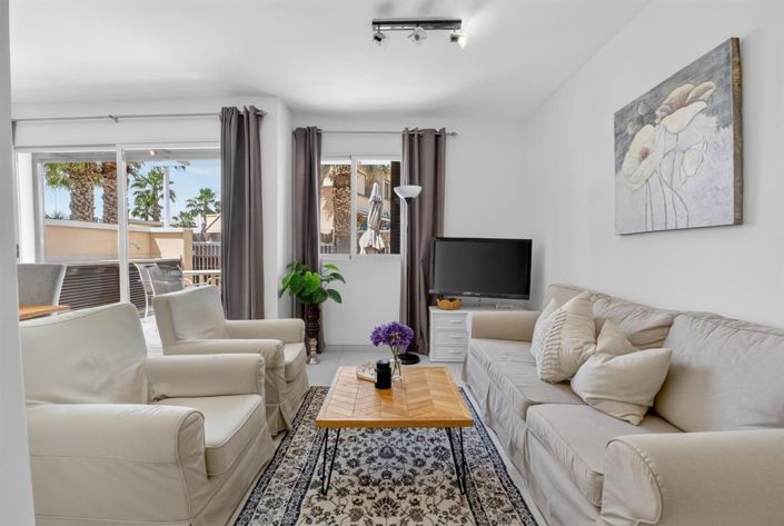 Image No.2-2 Bed House for sale