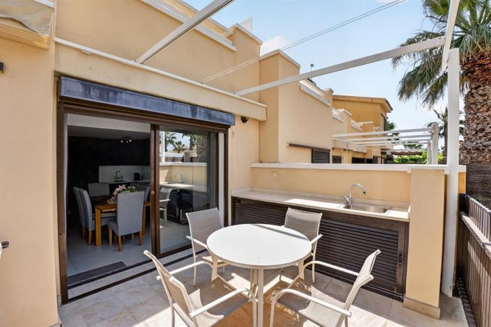 Image No.27-2 Bed House for sale