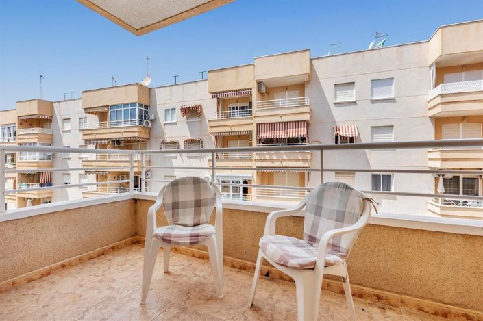 Image No.22-2 Bed Apartment for sale