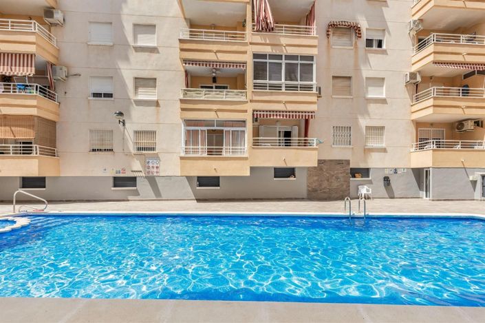 Image No.28-2 Bed Apartment for sale