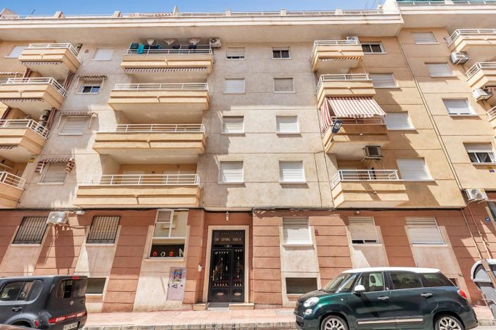 Image No.31-2 Bed Apartment for sale