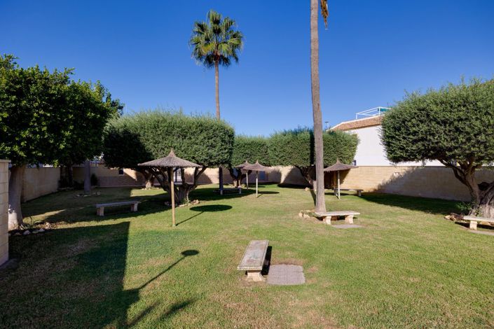 Image No.41-2 Bed Bungalow for sale