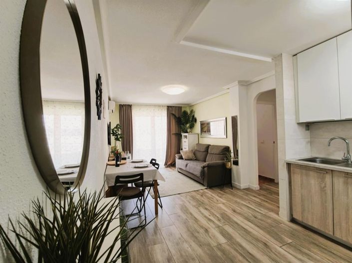 Image No.11-2 Bed Apartment for sale