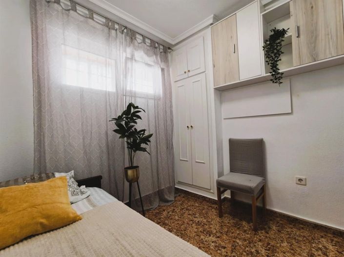Image No.22-2 Bed Apartment for sale