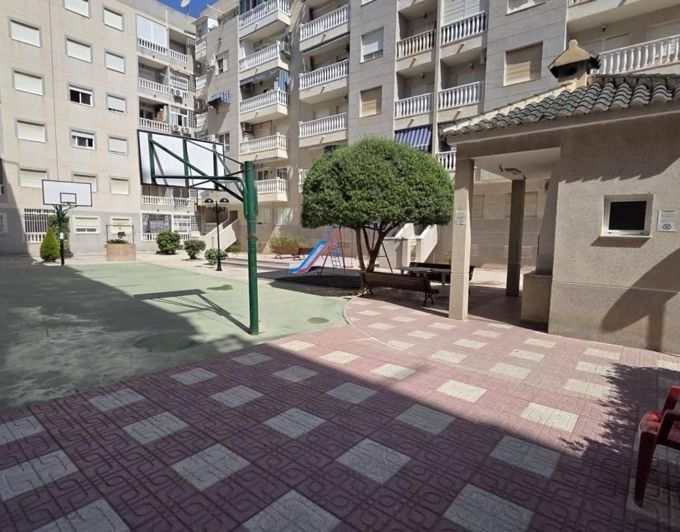 Image No.16-Appartement de 2 chambres à vendre à Torrevieja