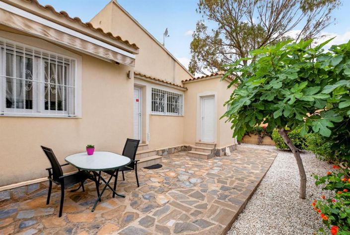 Image No.24-3 Bed Villa for sale
