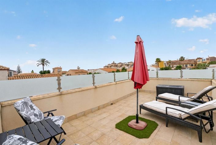 Image No.25-3 Bed Villa for sale