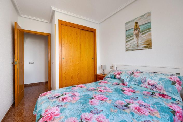 Image No.21-2 Bed Apartment for sale