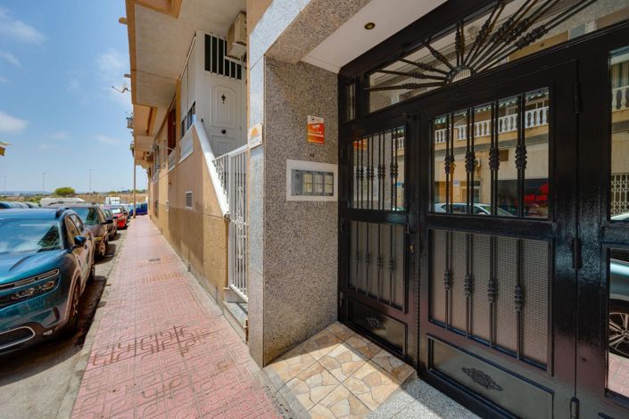 Image No.31-2 Bed Apartment for sale