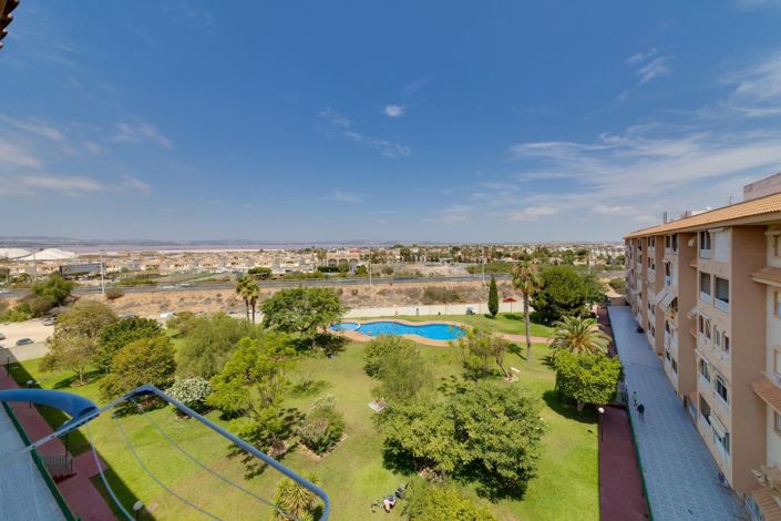 Image No.35-2 Bed Apartment for sale