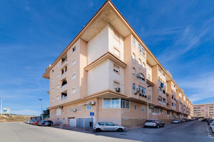 Image No.39-2 Bed Apartment for sale