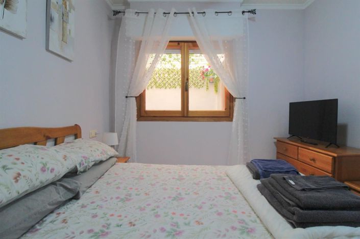 Image No.10-2 Bed Apartment for sale