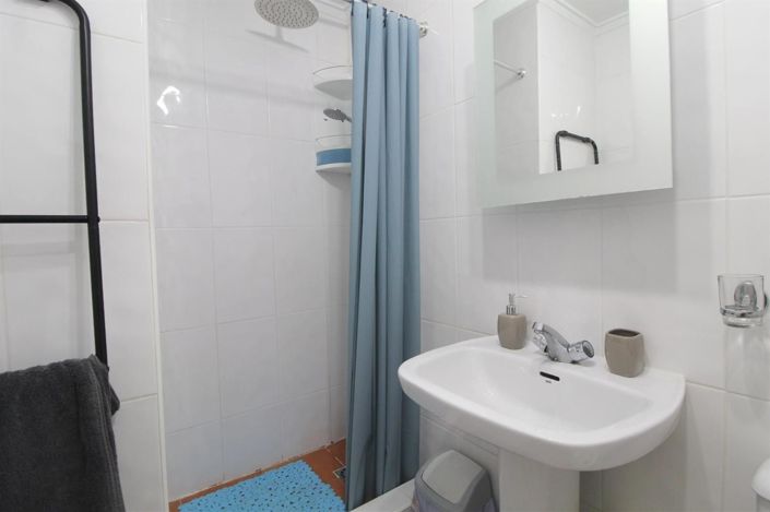 Image No.13-2 Bed Apartment for sale