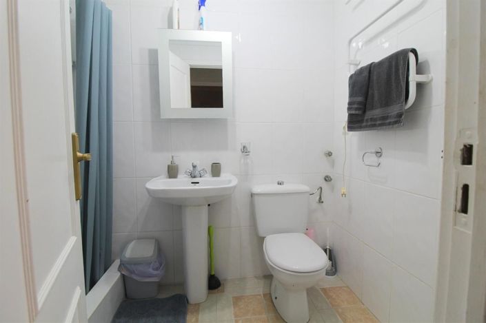 Image No.15-2 Bed Apartment for sale