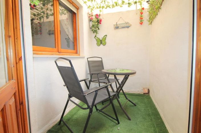 Image No.22-2 Bed Apartment for sale
