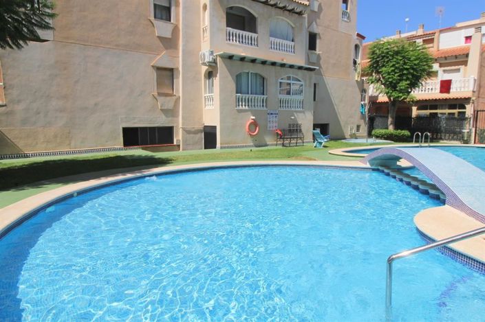 Image No.25-2 Bed Apartment for sale