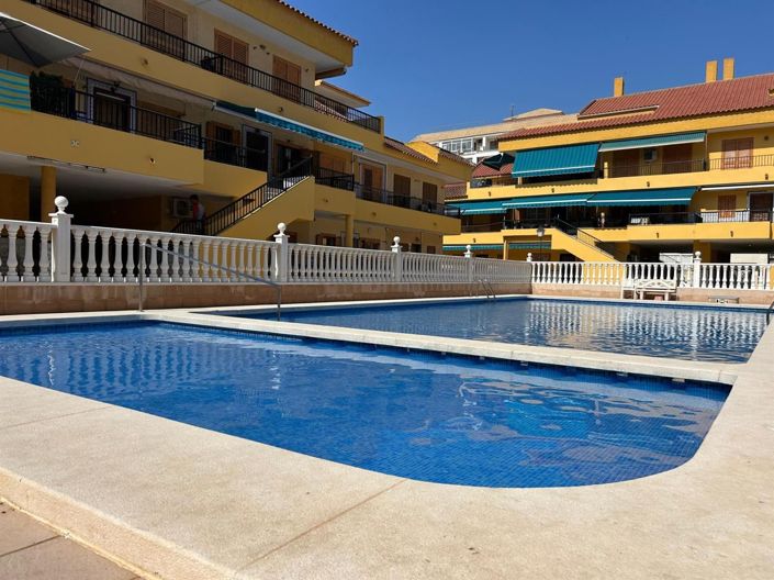 Image No.14-2 Bed House for sale