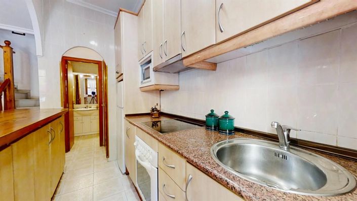 Image No.26-2 Bed House for sale