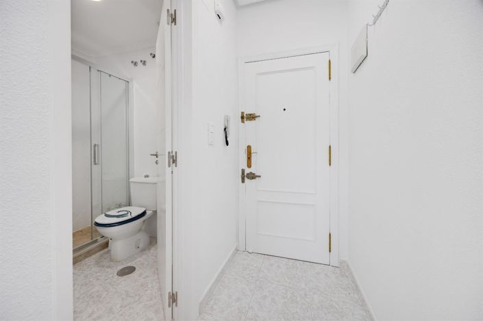 Image No.12-2 Bed Apartment for sale
