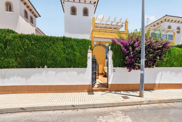 Image No.35-3 Bed Villa for sale