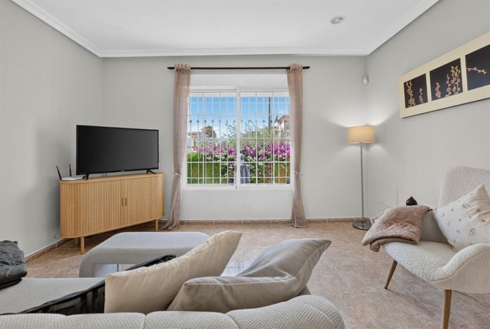 Image No.7-3 Bed Villa for sale