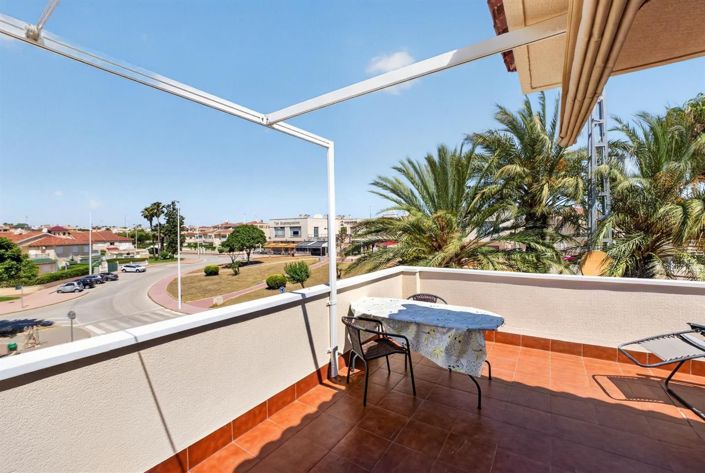 Image No.24-3 Bed House for sale