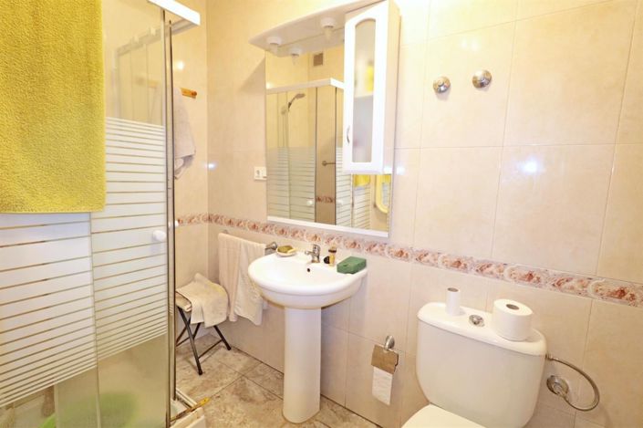 Image No.11-4 Bed Villa for sale