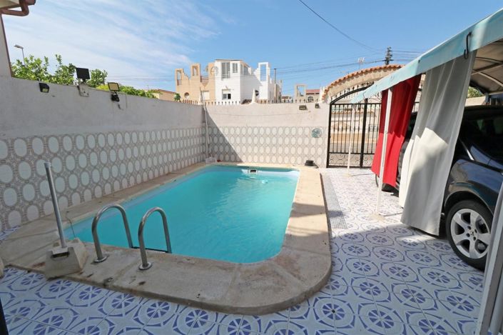 Image No.27-4 Bed Villa for sale