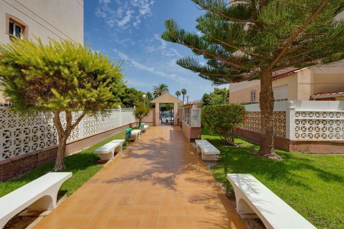 Image No.34-Appartement de 2 chambres à vendre à Torrevieja