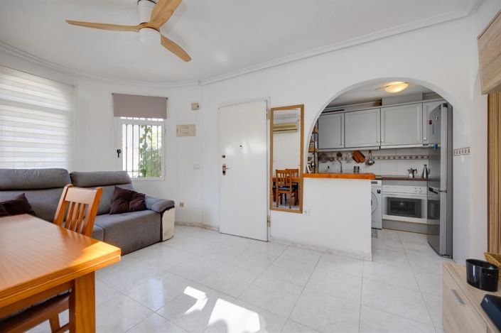Image No.15-Villa de 2 chambres à vendre à Torrevieja