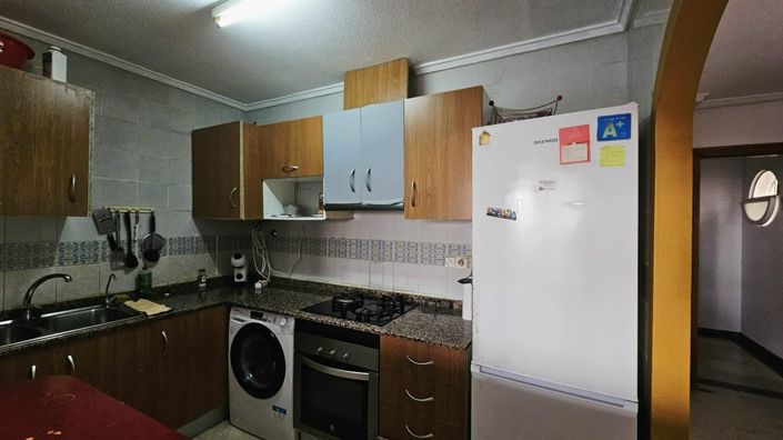 Image No.14-2 Bed Apartment for sale