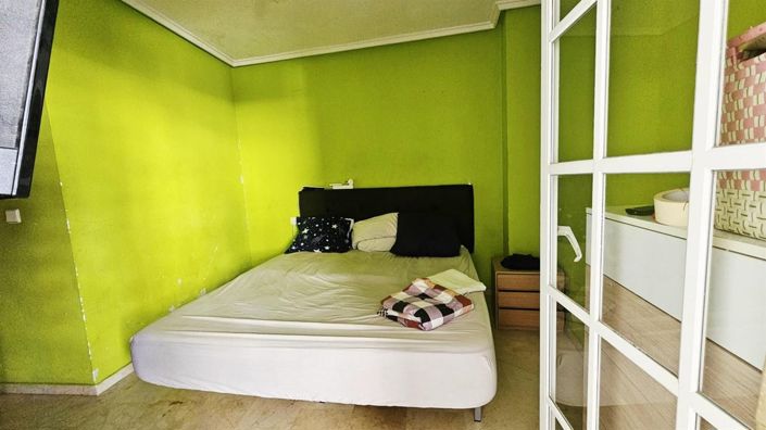 Image No.18-2 Bed Apartment for sale