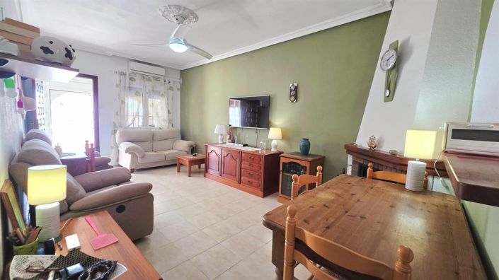 Image No.2-3 Bed Villa for sale