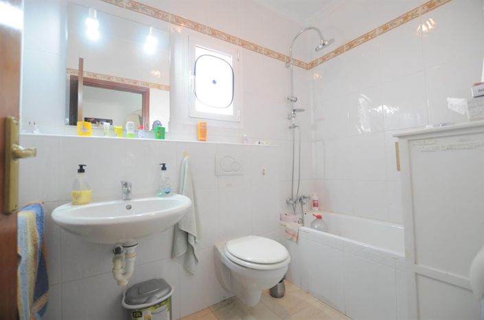 Image No.28-3 Bed Villa for sale