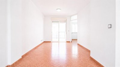 27596747