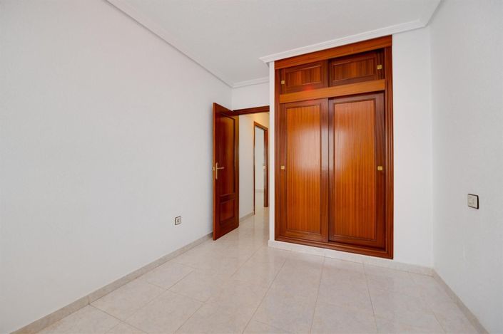 Image No.17-Appartement de 2 chambres à vendre à Torrevieja