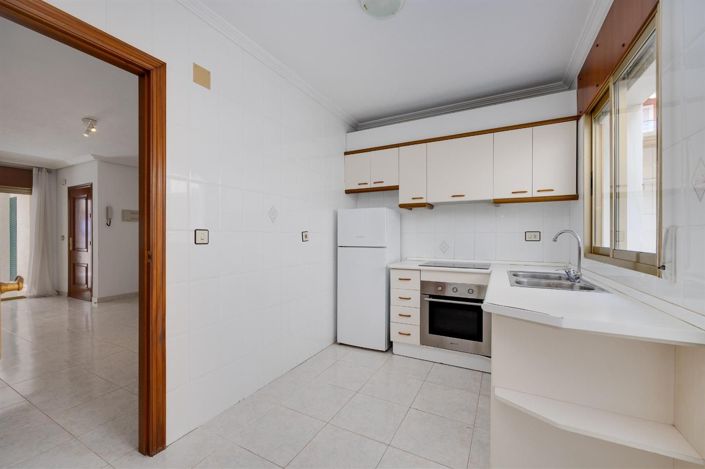 Image No.3-Appartement de 2 chambres à vendre à Torrevieja