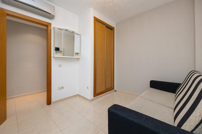 Image No.27-2 Bed Apartment for sale