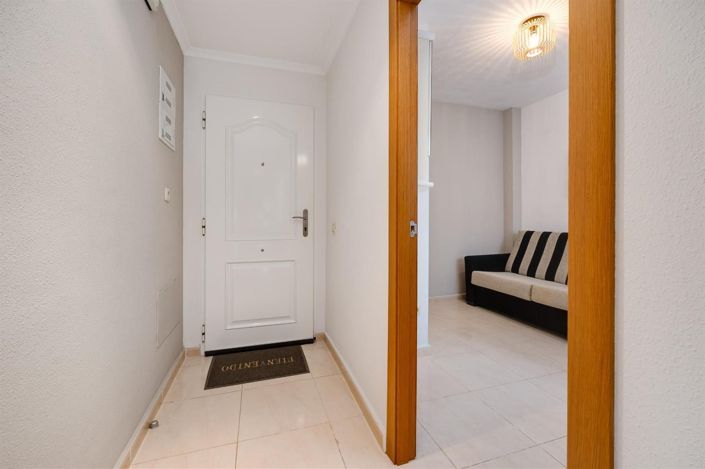 Image No.28-2 Bed Apartment for sale