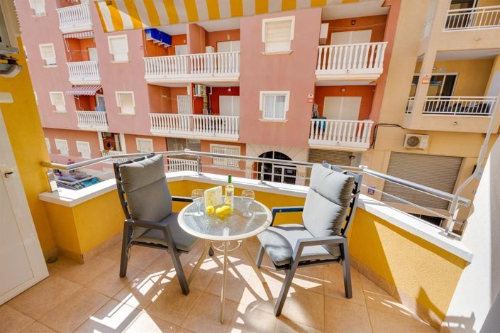 Image No.35-2 Bed Apartment for sale