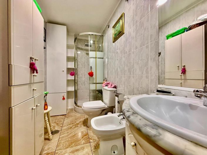 Image No.19-2 Bed Apartment for sale